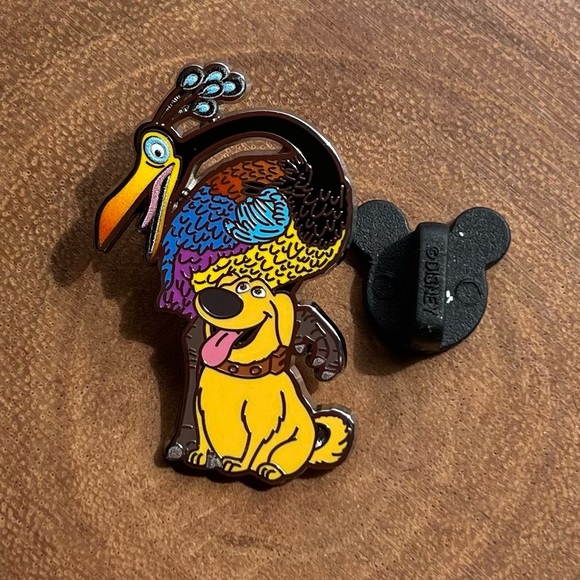 Disney Parks Pin Pixar Up Carl Kevin & Dug 2023 2 Trading Pins Set - Picture 5 of 6